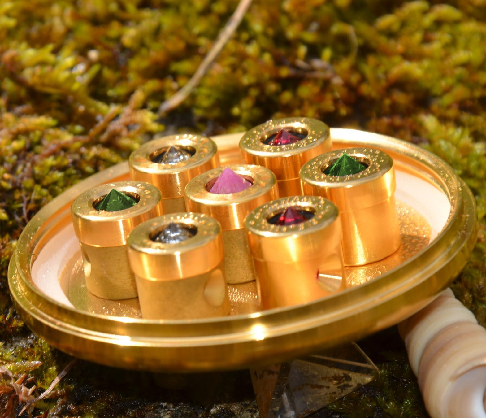 Pure Love Gold 7 crystal vortex shower detail