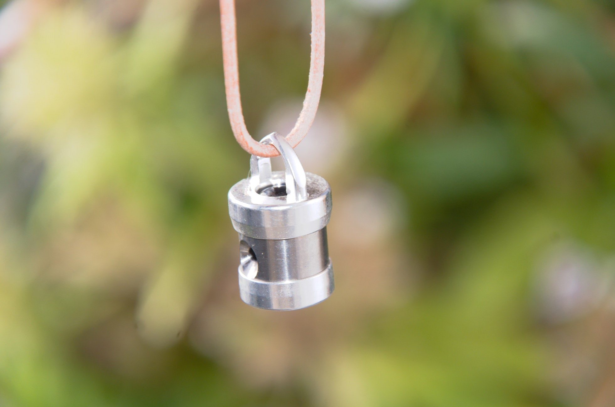 The Guardian pendant – detail of the vortex chamber